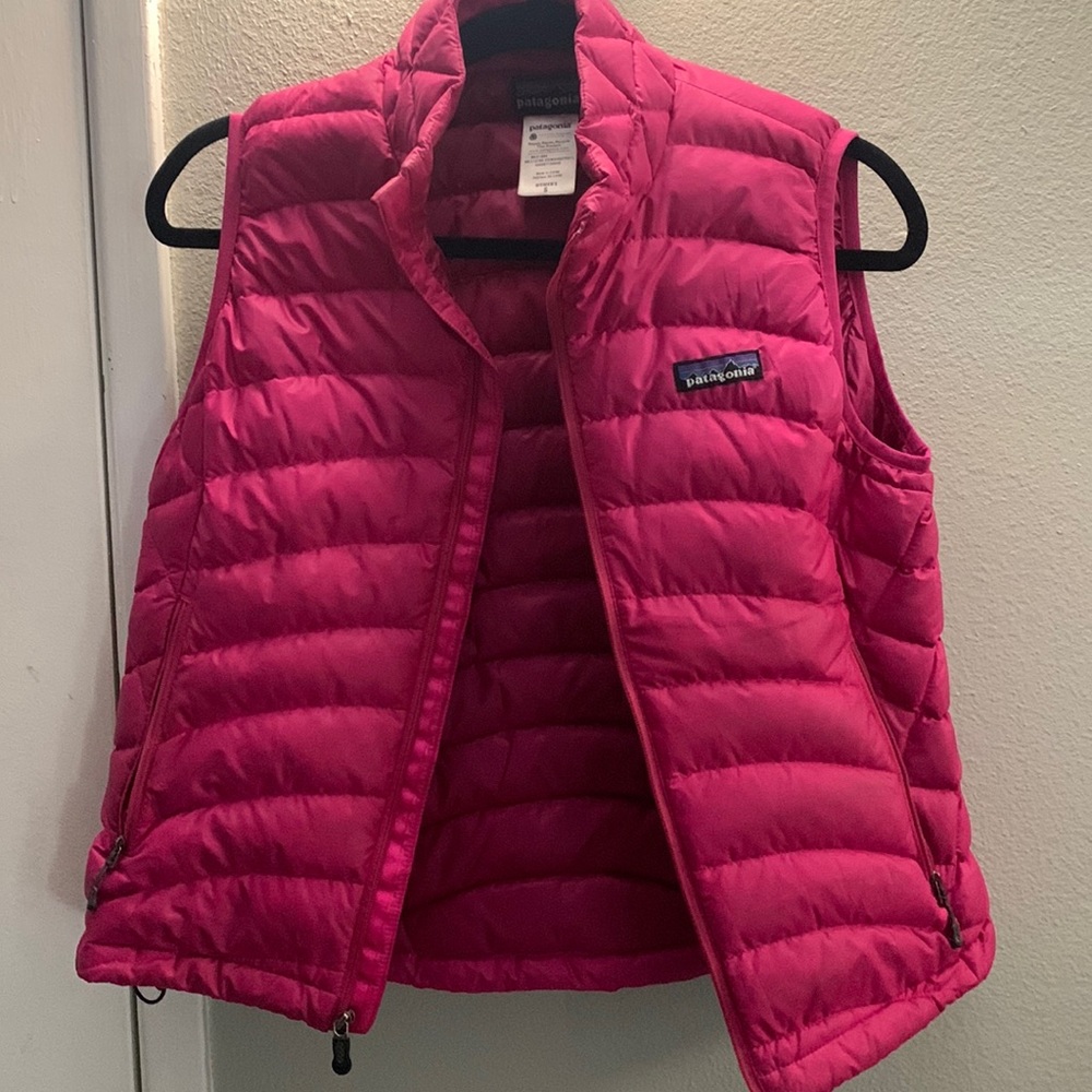 Patagonia pink nano puff vest